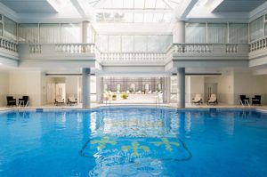 Les plus belles piscines d’hôtels à Paris