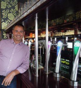ge rh expert FrogPubs acquiert Kitty O’Shea’s Paris