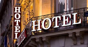 ge rh expert taxe-de-sejour-la-grogne-des-palaces-parisiens-web-tete-