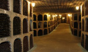 ge rh expert Milestii Mici - la plus grande cave à vin du monde
