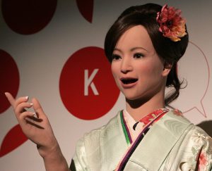 ge rh expert Des robots à l'accueil d'un hôtel au Japon