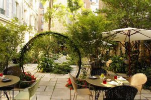 ge rh expert La galerie éphémère Prat-Marca expose au Regent’s Garden