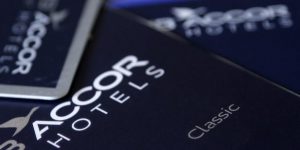 ge rh expert Accor achète Fastbooking pour s'armer contre Booking.com