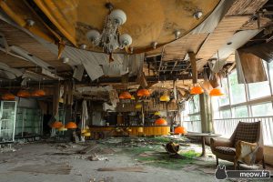 ge rh expert Hotel Abandonné au Japon