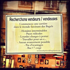 L'Enseigne Bagelstein fait de l'Humour pour Recruter Ses Collaborateurs
