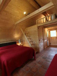 Un village en rondins de bois à moins de 50 km de Paris
