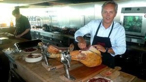 ge rh expert La Cité du Vin dévoile le nom de ses trois restaurants et de sa cave à vins du monde