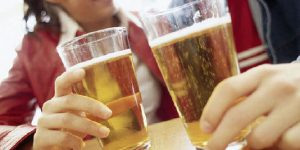 ge rh expert Alcool au travail : métro, boulot... et de l'eau ?