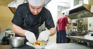 Ouvrir un restaurant : le top 8 des plus gros fours