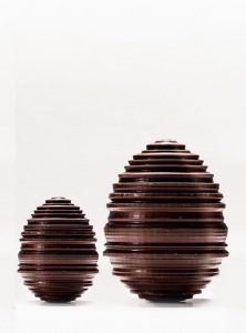 ge rh expert Cinq Oeufs de Pâques pas Cloches