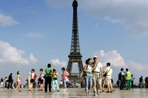 ge rh expert Pour attirer leurs compatriotes, des TO japonais vont nettoyer Paris