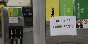 Blocage des raffineries : les hôteliers dans "une situation périlleuse"