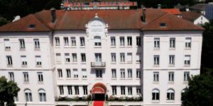 Les vedettes de la télé déposent le bilan de leur hôtel