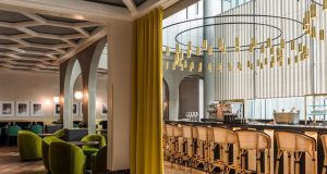 ge rh expert Meilleur restaurant d’aéroport "Guy Martin", meilleur restaurant de gare "le Train Bleu"