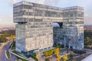 ge rh expert Le Groupe Chinois HNA rachète 25% de Hilton Worldwide