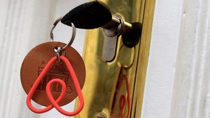 ge rh expert Collecte de la taxe de séjour, le tour de passe-passe d’Airbnb