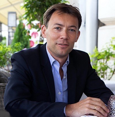 ge rh expert Booking pique un des grands patrons d’Airbnb