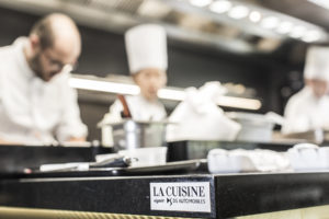 ge rh expert Yannick Alléno au volant de sa nouvelle Cuisine DS