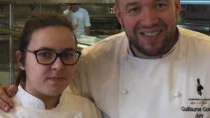 ge rh expert Juliette en stage dans les cuisines de l’Élysée
