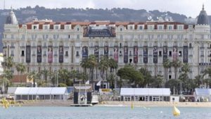 ge rh expert Les salariés du Carlton InterContinental inquiets pour l’avenir du palace cannois