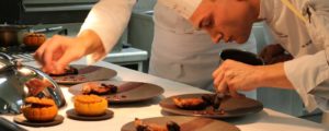 GASTRONOMIE : 5 ÉTUDIANTS DE L’ÉCOLE FERRANDI OUVRENT UN RESTAURANT ÉPHÉMÈRE