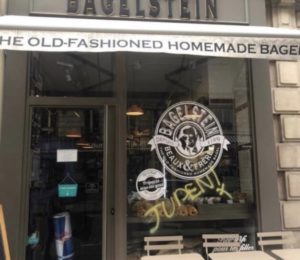 Un tag antisémite sur la devanture d'un Bagelstein, le restaurant porte plainte