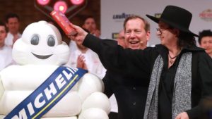 ge rh expert Marc Veyrat contre le Guide Michelin :
