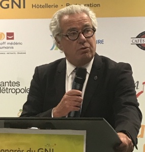 Réduisez fortement la taxe de 10€ sur les extras grâce à GE RH Expert