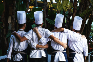 ge rh expert Certains Chefs pensent à la reprise et remplissent leurs cahiers de réservations