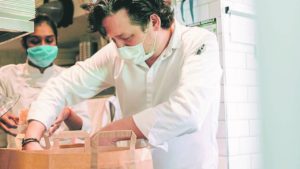 ge rh expert Coronavirus : les restaurants ont commencé à se réinventer