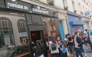 ge rh expert VICTIME DE SON SUCCÈS, LE RESTO PARISIEN DE BURGERS À 2,50 EUROS FERME
