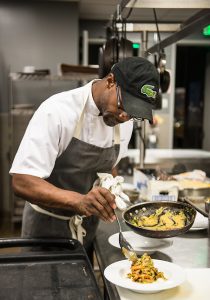 ge rh expert Top 20 des signes qui trahissent ta condition de vrai cuisinier ou vraie cuisinière (je ne suis pas raciste)