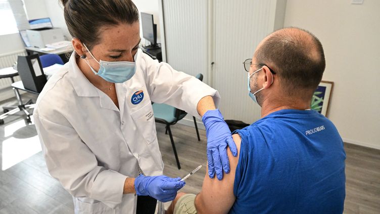 Infirmiers, ils sont devenus assistants médicaux