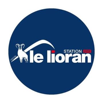 Tour de France : toiles d’araignée et poussières dans leur hôtel du Lioran, quand des coureurs installent leur lit sur le balcon
